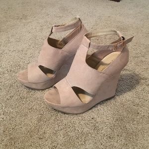 Wild Diva Faux Suede Wedges