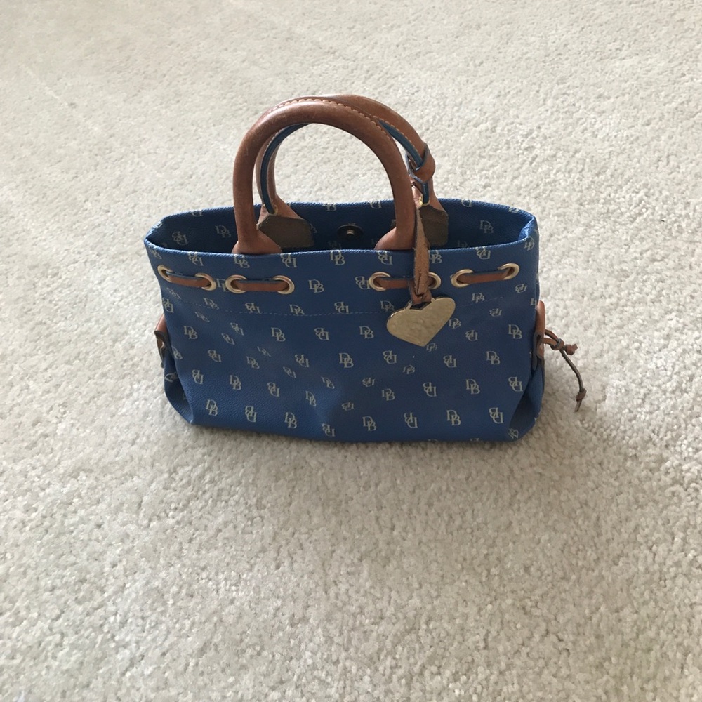 Dooney&Bourke small handbag