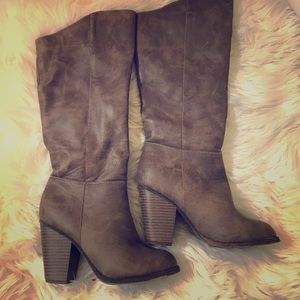 Knee high Taupe wedge boots
