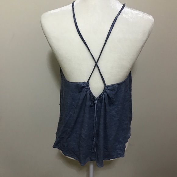 Crop top - Picture 2 of 3