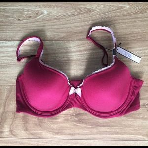 Body by Victoria- lined Demi bra