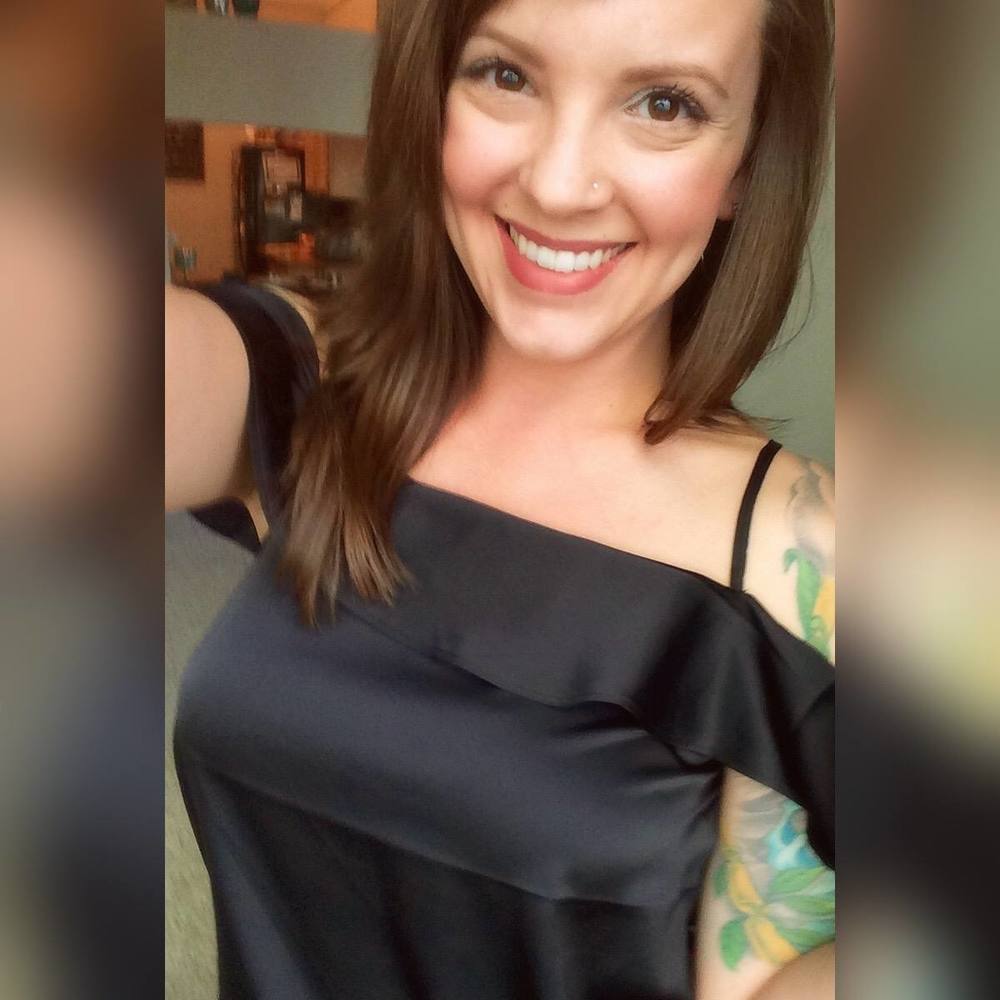 Meet your Posher, Ashley