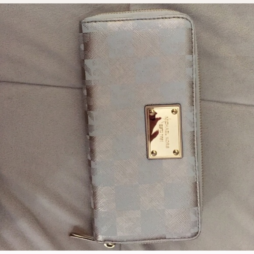 ππ MK Wallet ππ - Picture 3 of 4