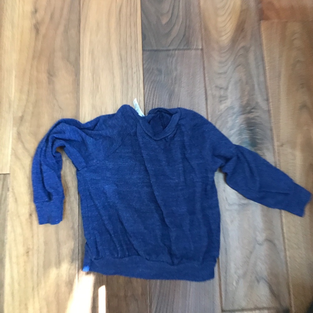 Girls pullover sweater