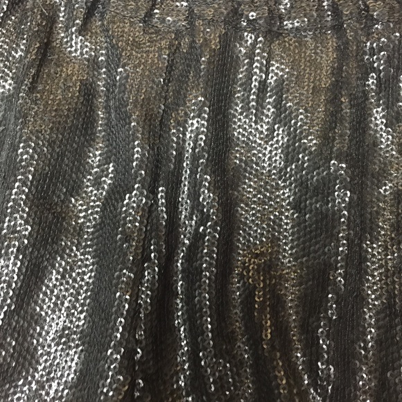 SILENCE AND NOISE SEQUIN SHORTS - Picture 2 of 2