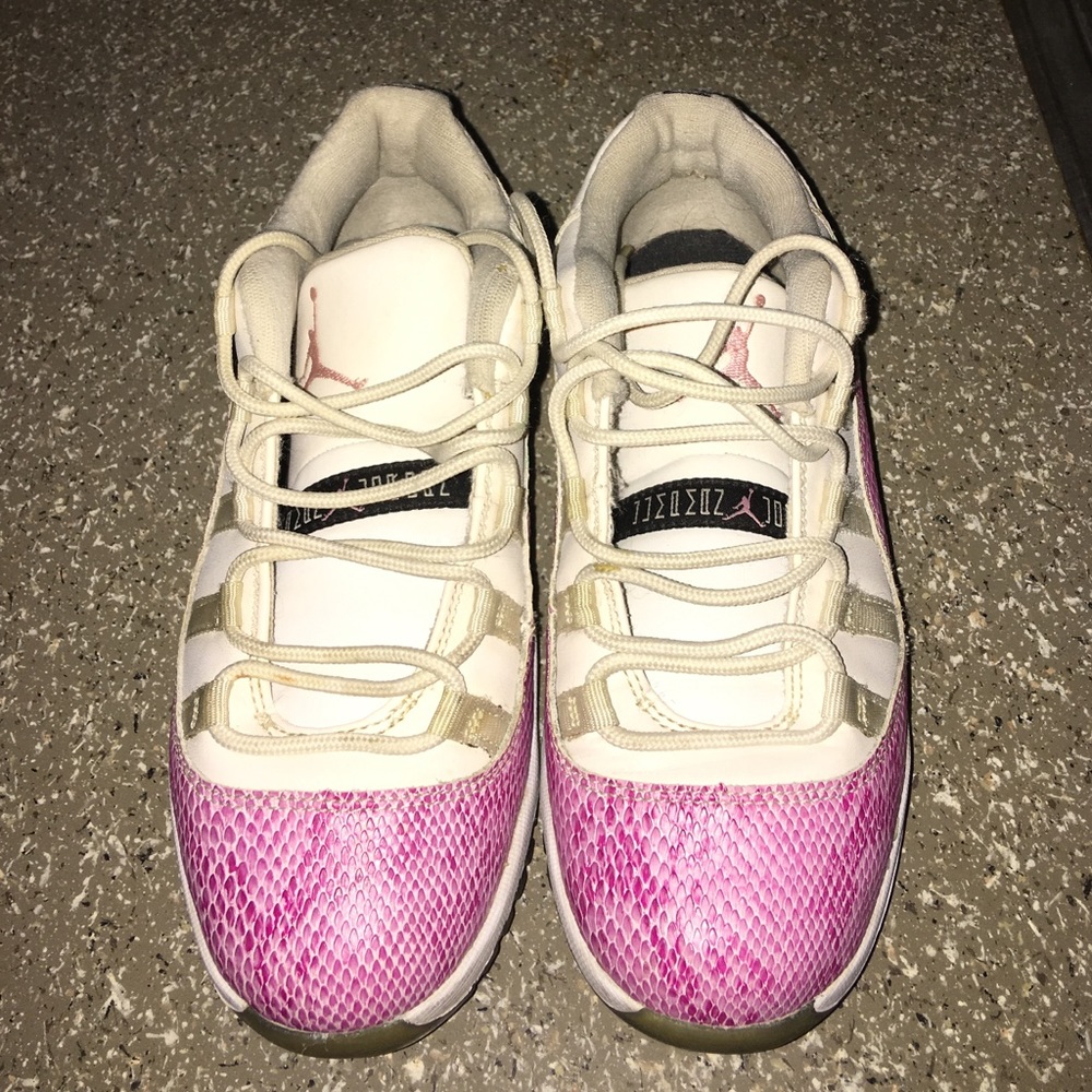 Snake skins