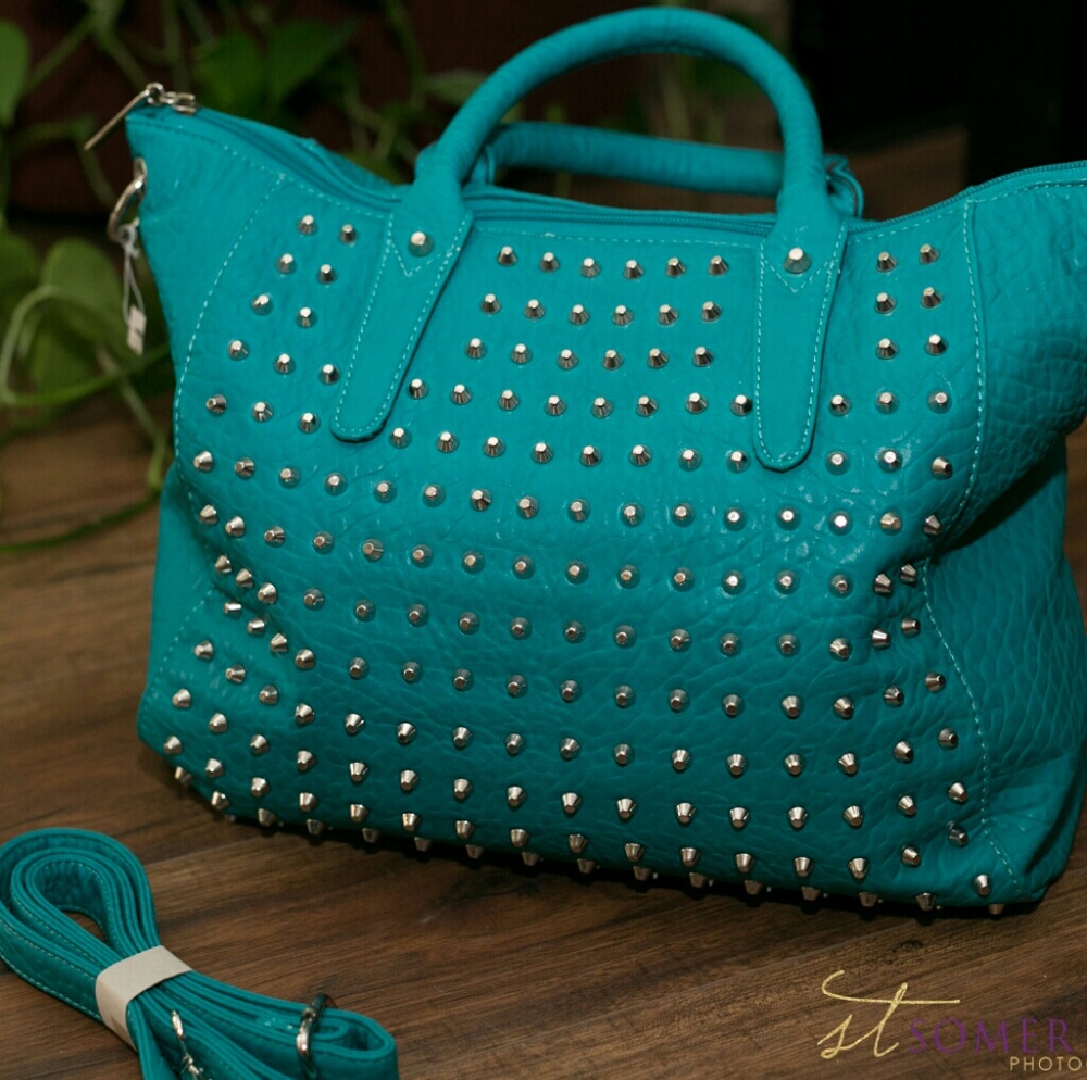 Turquiose purse