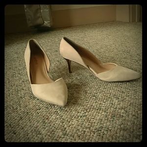 Nude low heels size 10
