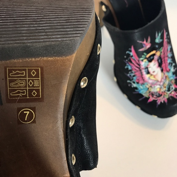 (SOLD) Ed Hardy shoes size 7 - Picture 3 of 7
