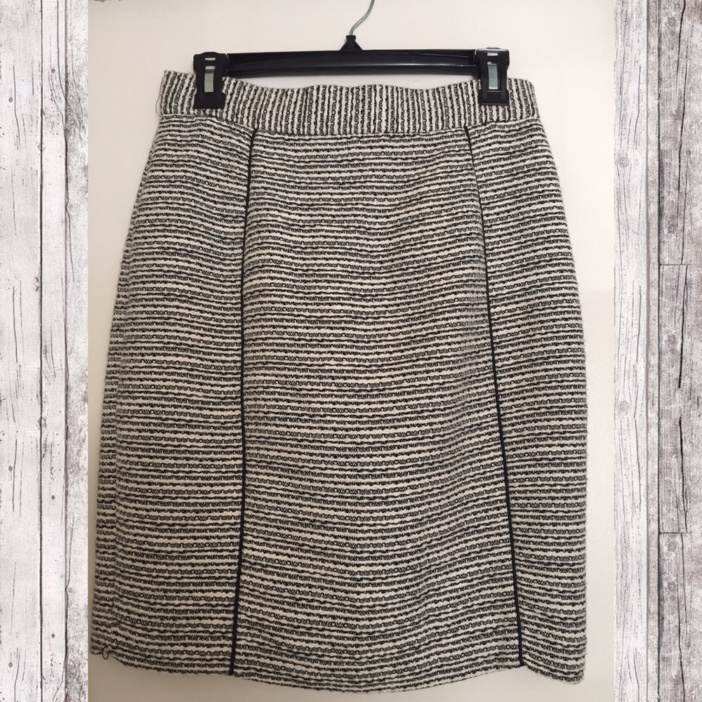 H&M Paneled Pencil Skirt