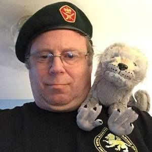 Meet your Posher, Steven