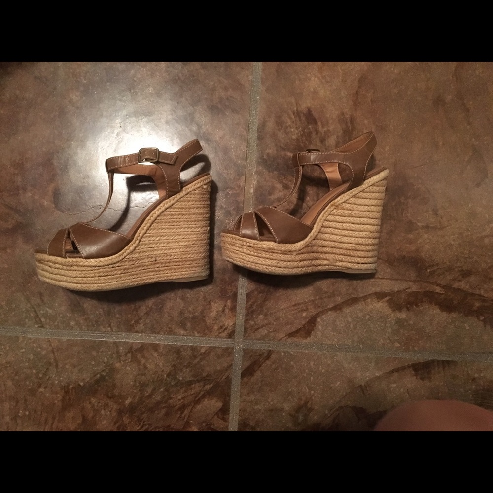 Size 9 1/2 wedges