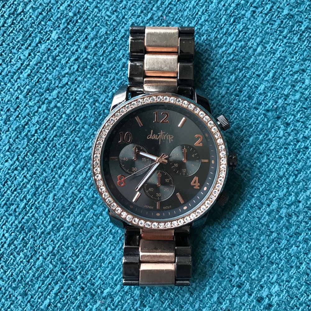 Day trip watch