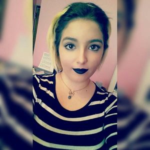 Meet your Posher, Alison