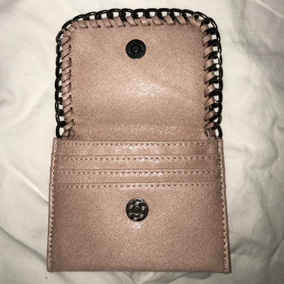 New, boutique chain wallet - Picture 2 of 4