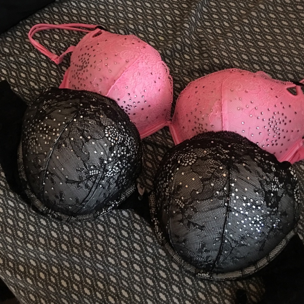 VS bras
