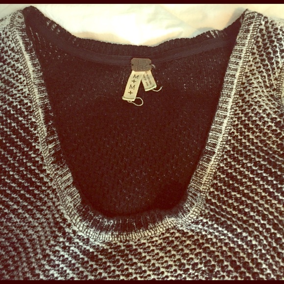 We the Free Black and Grey Sweater - Picture 3 of 4