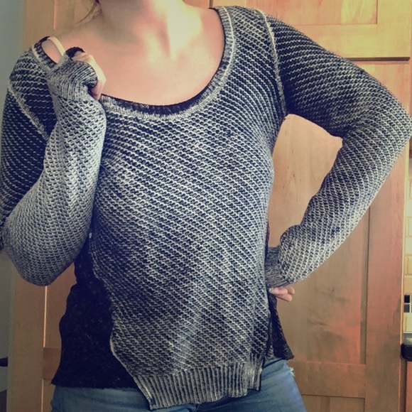 We the Free Black and Grey Sweater - Picture 1 of 4