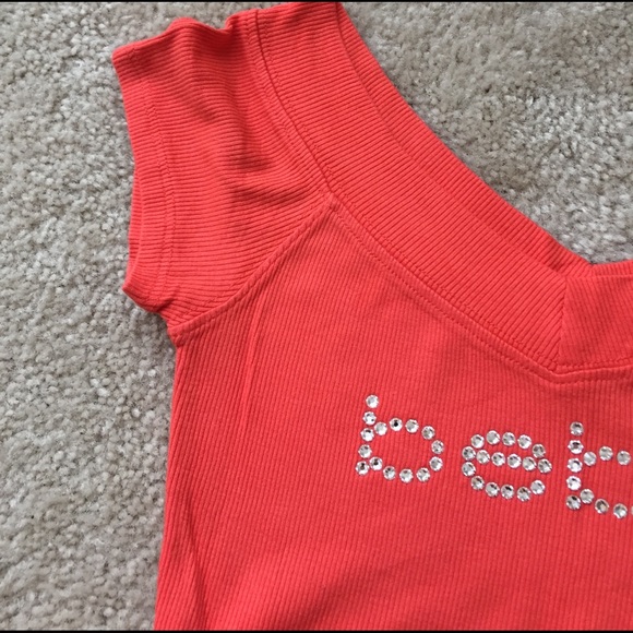 Double V neck short sleeve shirt - Picture 4 of 4