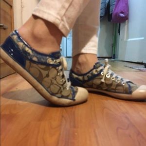 COACH CONVERSE SNEAKERS. Tan w blue accents