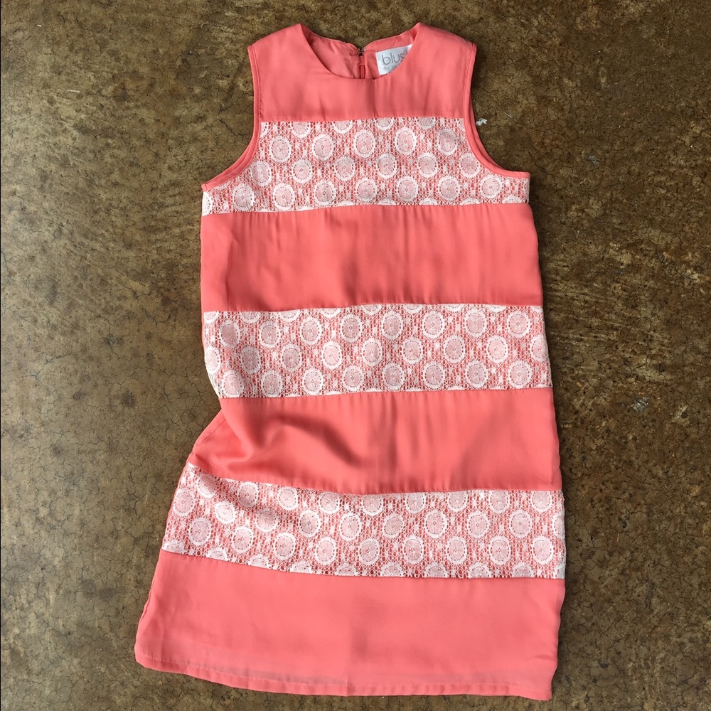 Tween dress with lace detail