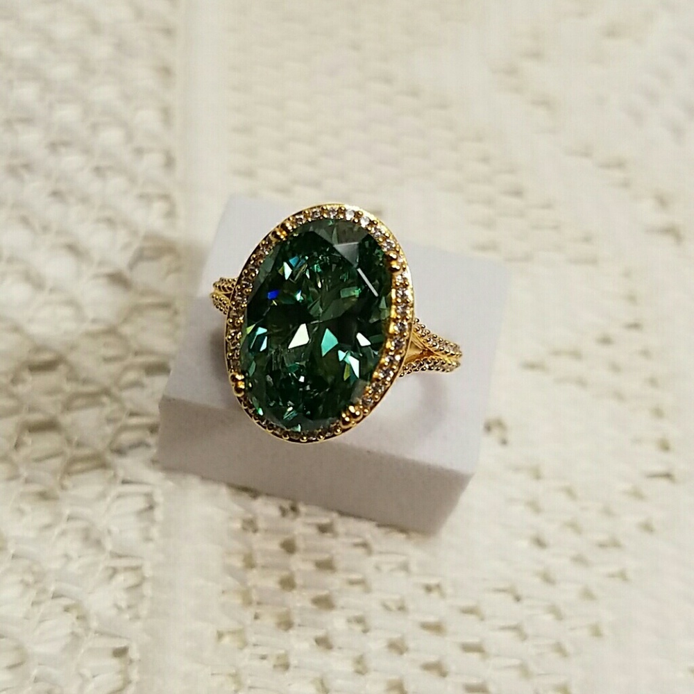 Emotions Green Swarovski Cubic Zirconia Ring