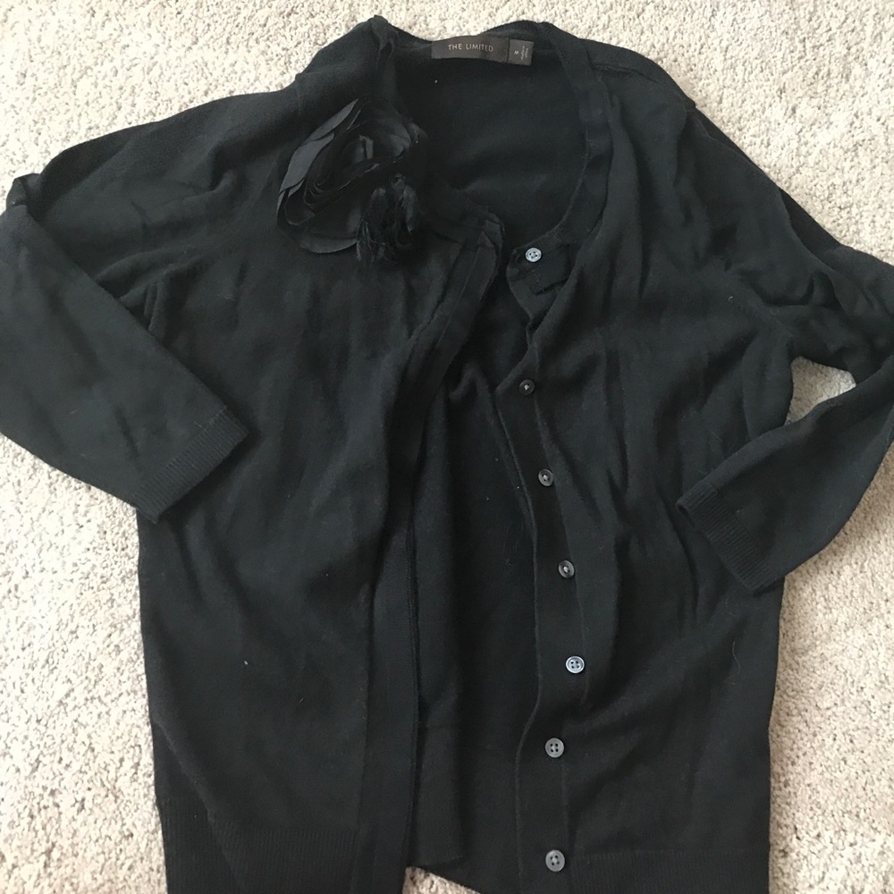 Cardigan black sweater