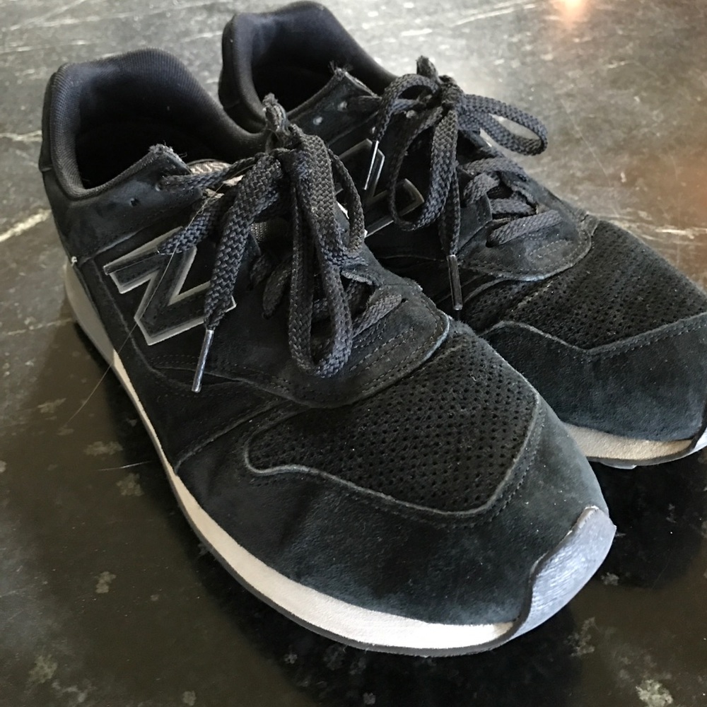 New Balance Mens Trail Buster Sneakers 10
