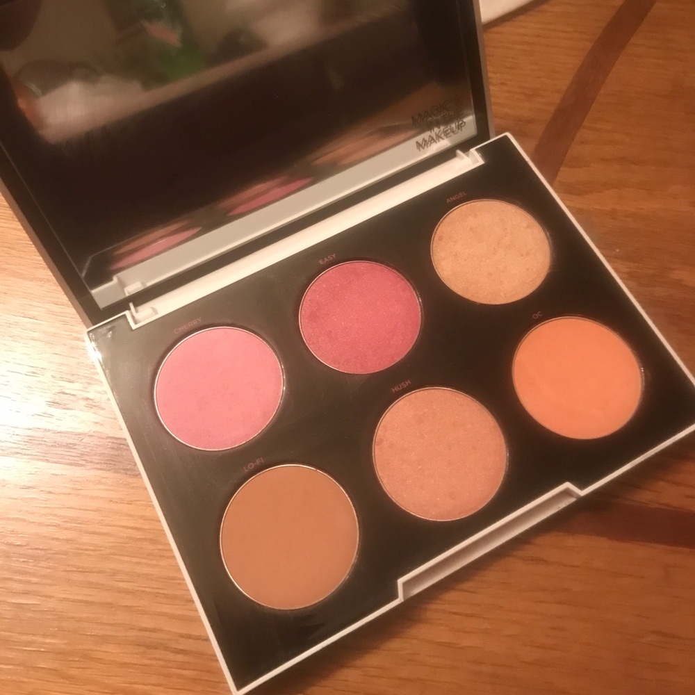 Urban Decay Gwen Stefani Blush Palette