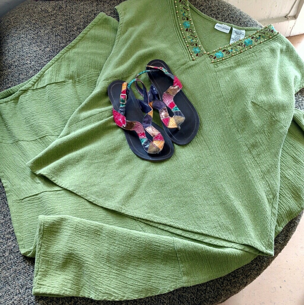 2-piece Crinkled Vneck Beaded Sleeveless Top & Godet Skirt