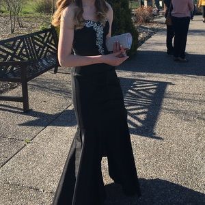 Black mermaid style prom dress