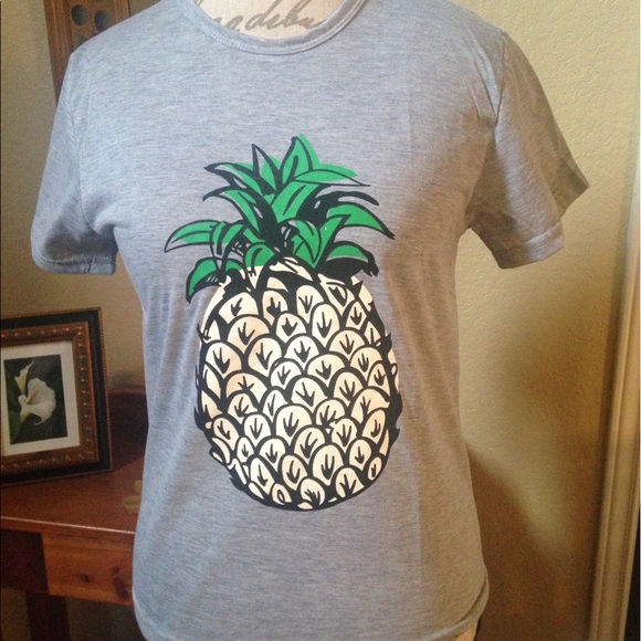 🍾ALL SOLD IN BUNDLE! 🍾 - Picture 2 of 4