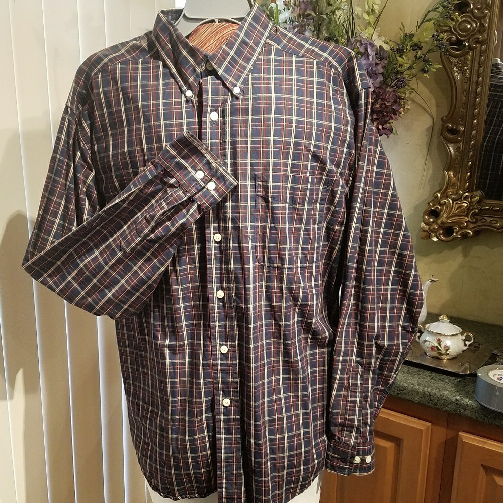 Dockers classic fit  plaid dress shirt
