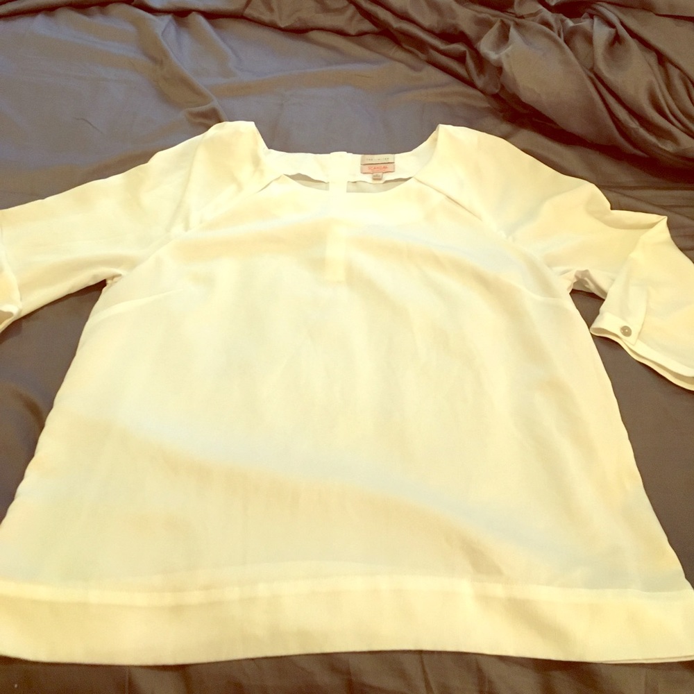 The Limited Scandal collection white top