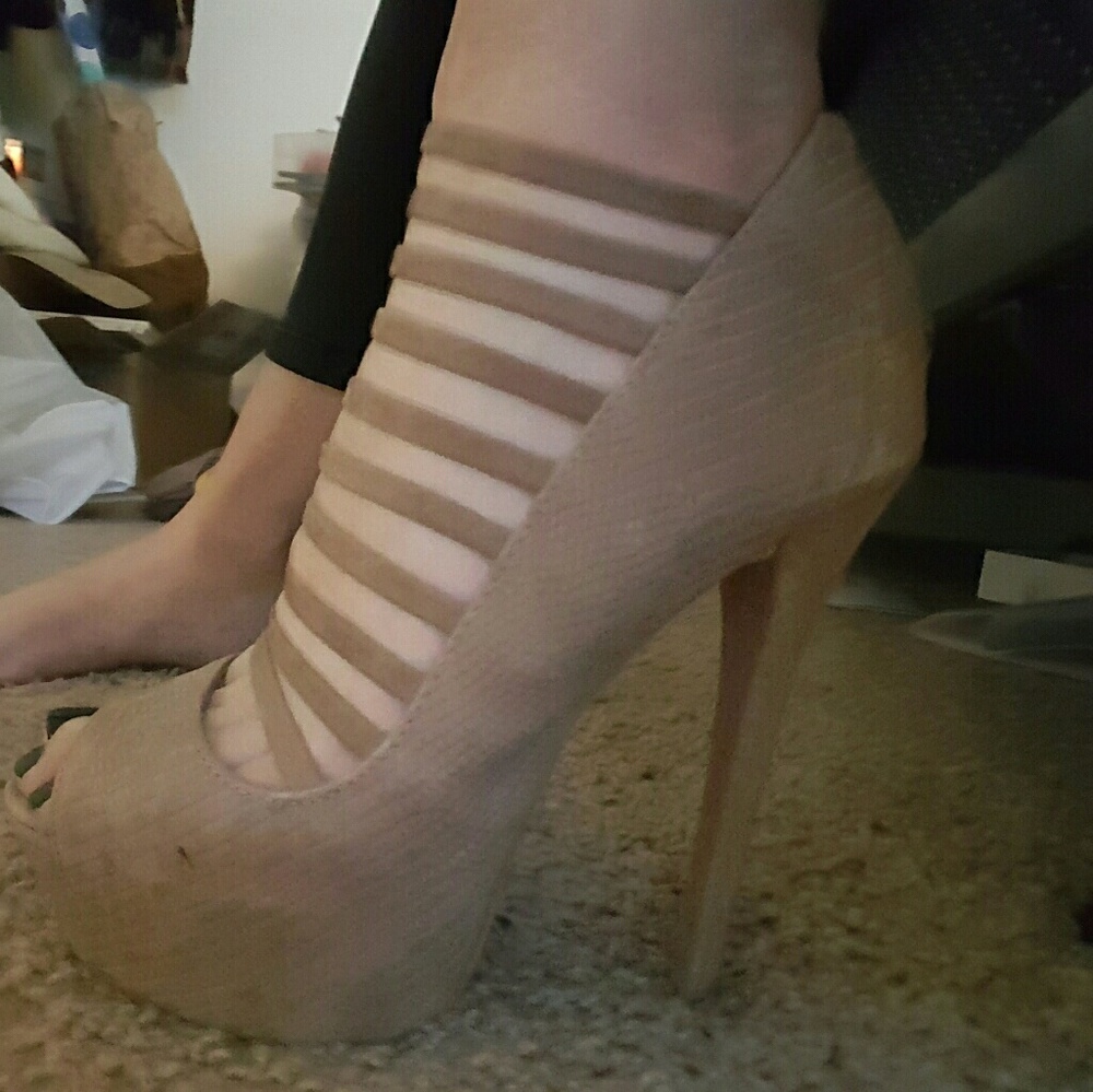 Steve madden pumps