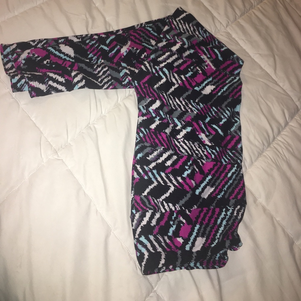 Never worn TC LulaRoe leggings