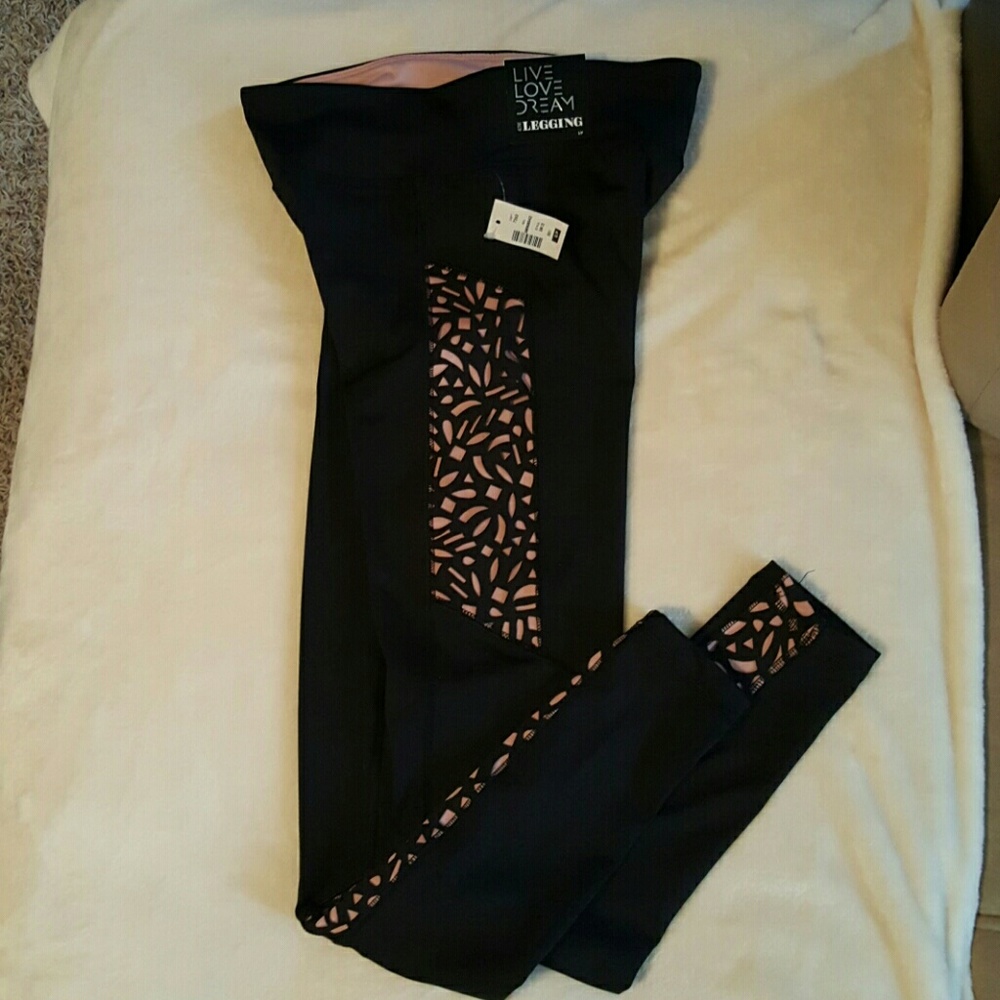 New Aeropostale leggings