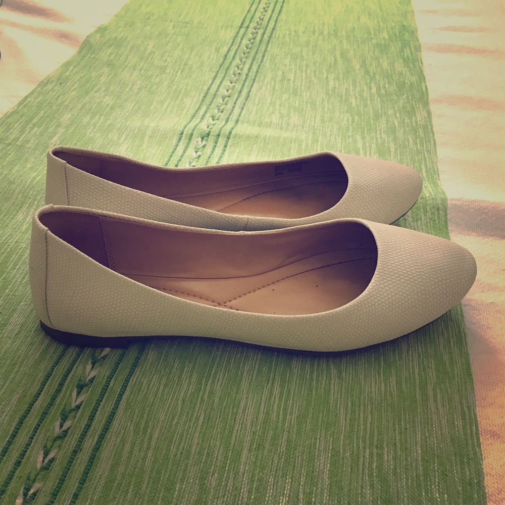 Alfani Flats