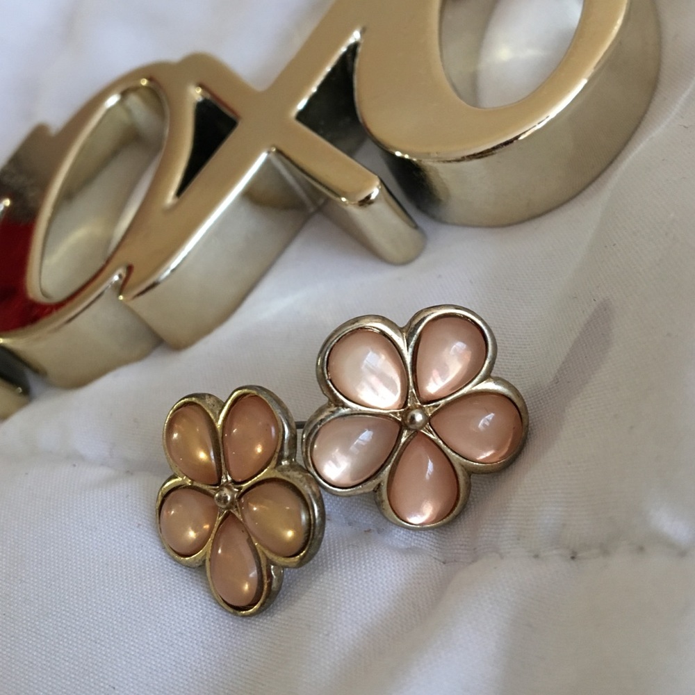 Baby Pink Flower earrings