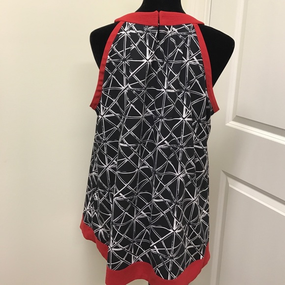 SOLD!  Beautiful Nicole by Nicole Miller Tunic - Picture 3 of 5