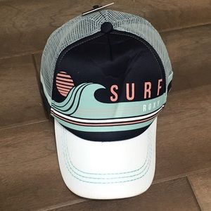 NWT Roxy Trucker Hat