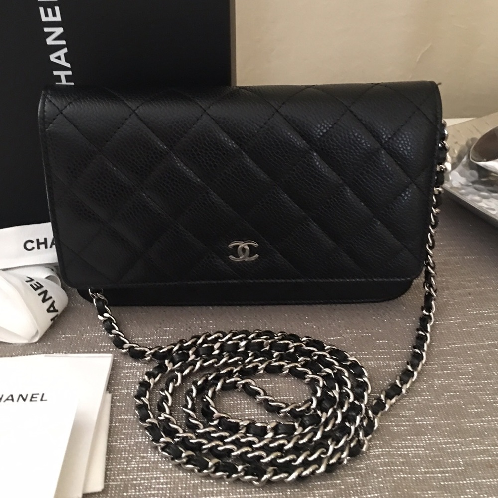 AUTHENTI CHANEL CAVIAR QUILTED WALLET ON CHAIN WOC - Picture 2 of 8