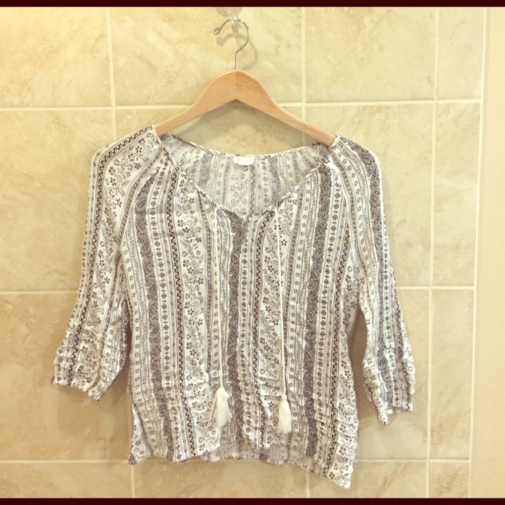 3/4 length paisley blouse