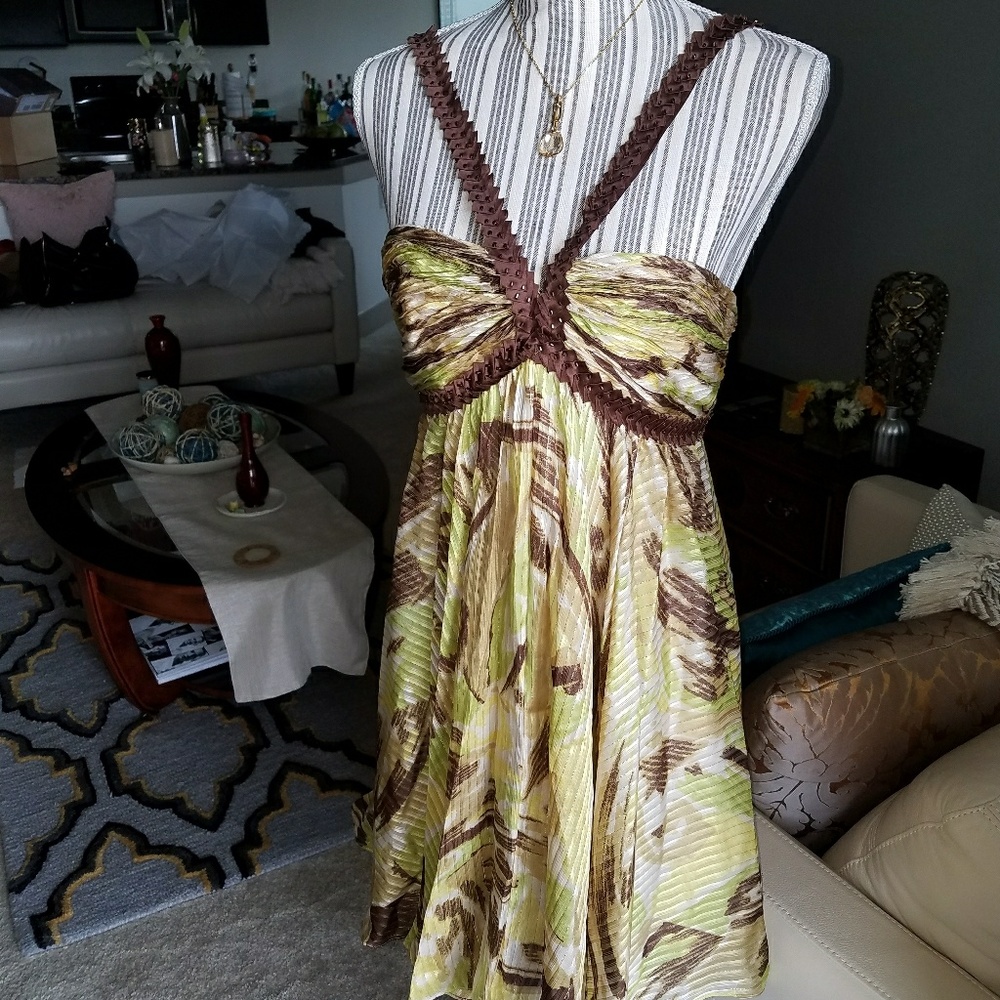gorgeous bcbg silk dress