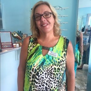 Meet your Posher, Sharon