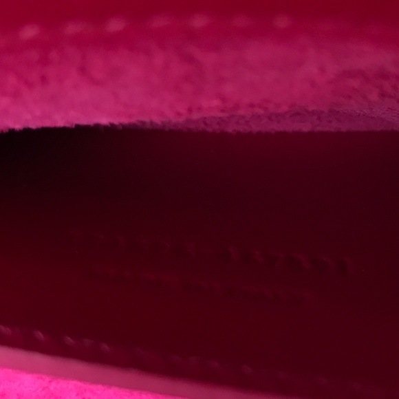 Saint Laurent YSL Lutetia Fuschia Clutch - Picture 8 of 8