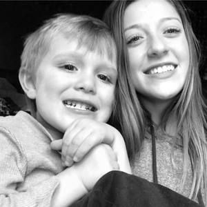 Meet your Posher, Brianna