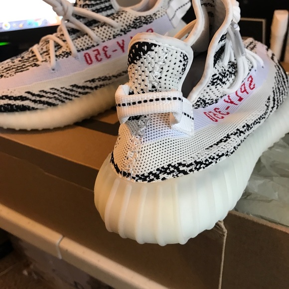 Shoes - Picture 8 of 8