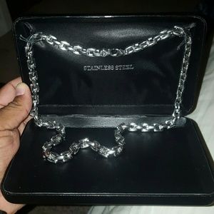 Stainless steel necklace