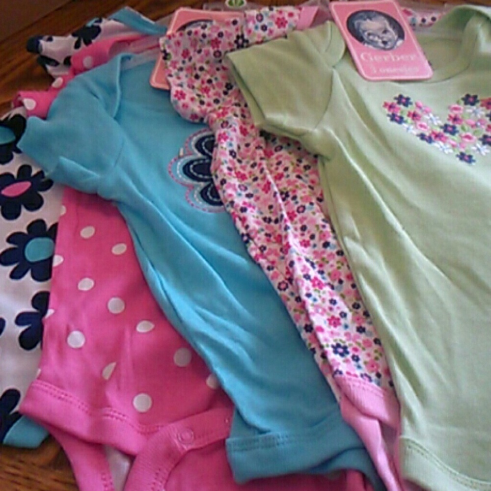 Nwt 12 month 5 piece onsies, $7 when bundling